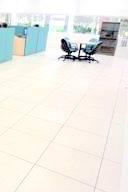 Piso Dissipativo consiste em um laminado melaminico de alta pressão termoestável e anti-derrapante (Pertech/Divulgação) Piso Dissipativo consiste em um laminado melaminico de alta pressão termoestável e anti-derrapante (Pertech/Divulgação)
