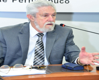 A medida propicia tranquilidade ao vendedor do imvel, diz Fernando Cunha  - Ademi/Divulgao 