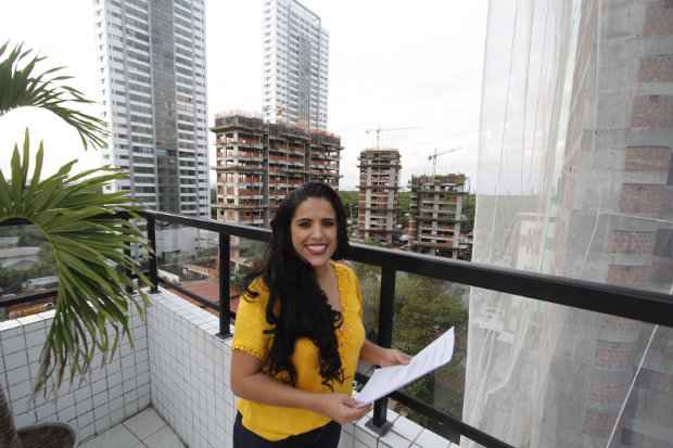 Camila contratou o servio para agilizar o processo da compra do imvel - Ricardo Fernandes/DP/D.A Press